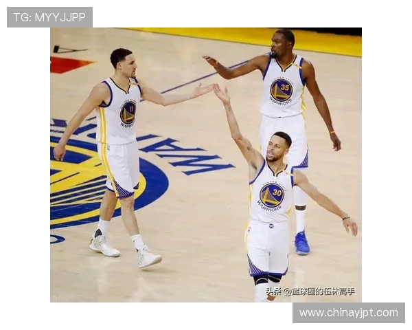 篮球明星成长历程与赛场传奇背后动力及影响力全面深度解读新视角