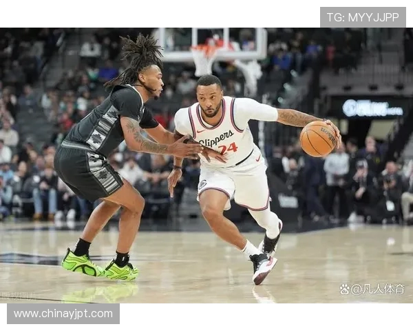 2016年NBA季后赛雷霆与马刺激战回顾精彩瞬间与关键时刻分析