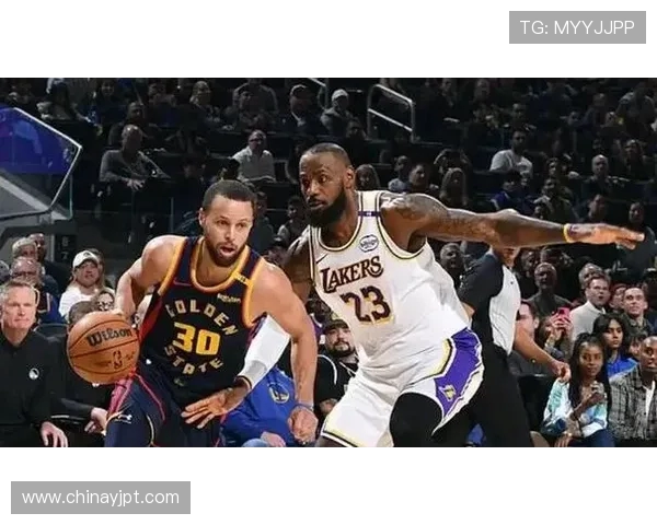 今日NBA焦点战勇士对决湖人谁能在季后赛中抢占先机