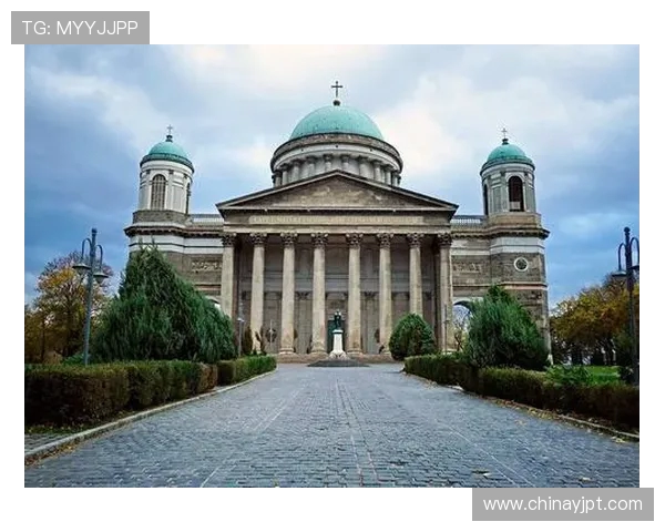 大学生与穆尔天主的思想碰撞与信仰探索之旅